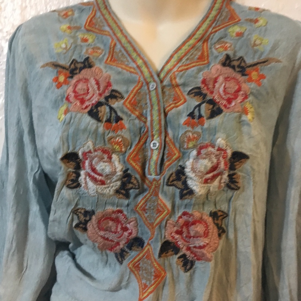 Boho style embroidered‎ tunic - Picture 2 of 6